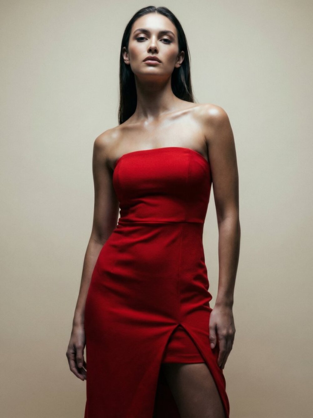 Red mid dress